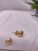 Brincos Dourados Redondos